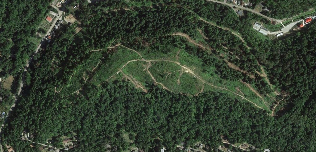 Google Earth image of a hilltop near Oglebay in Wheeling.