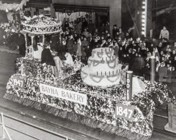 An elaborate float for a Christmas parade.