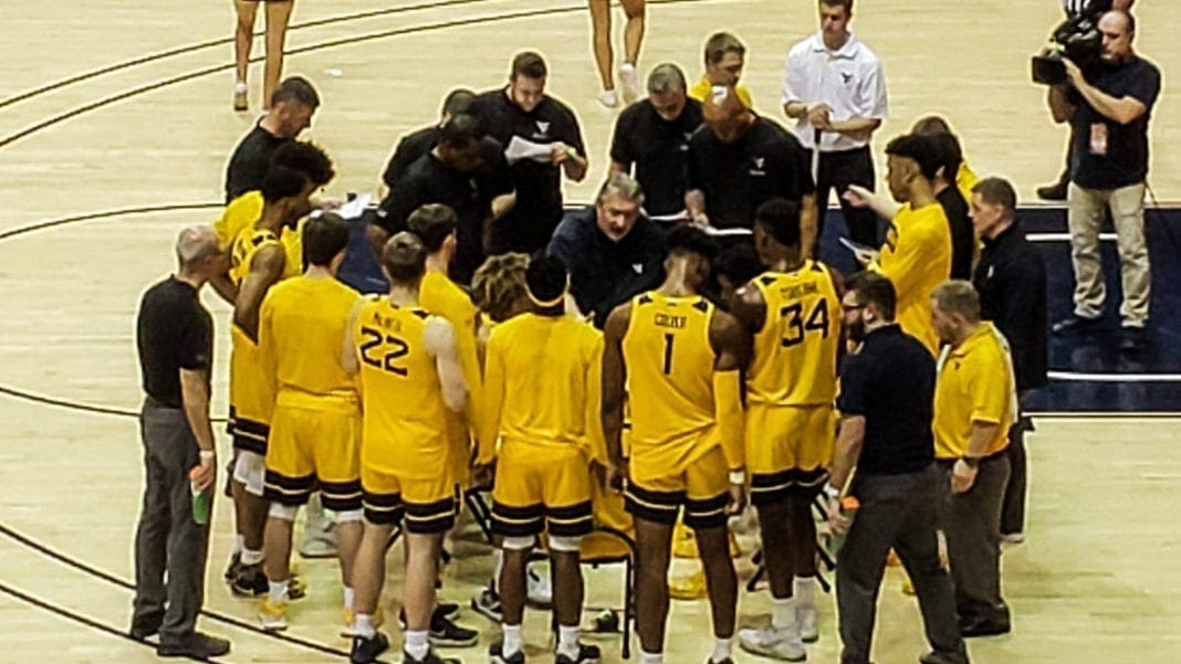 A photo of a college basketball team.