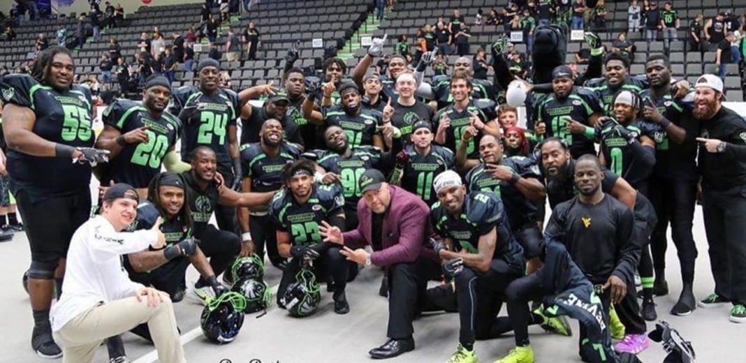 A photo of an arena football team.