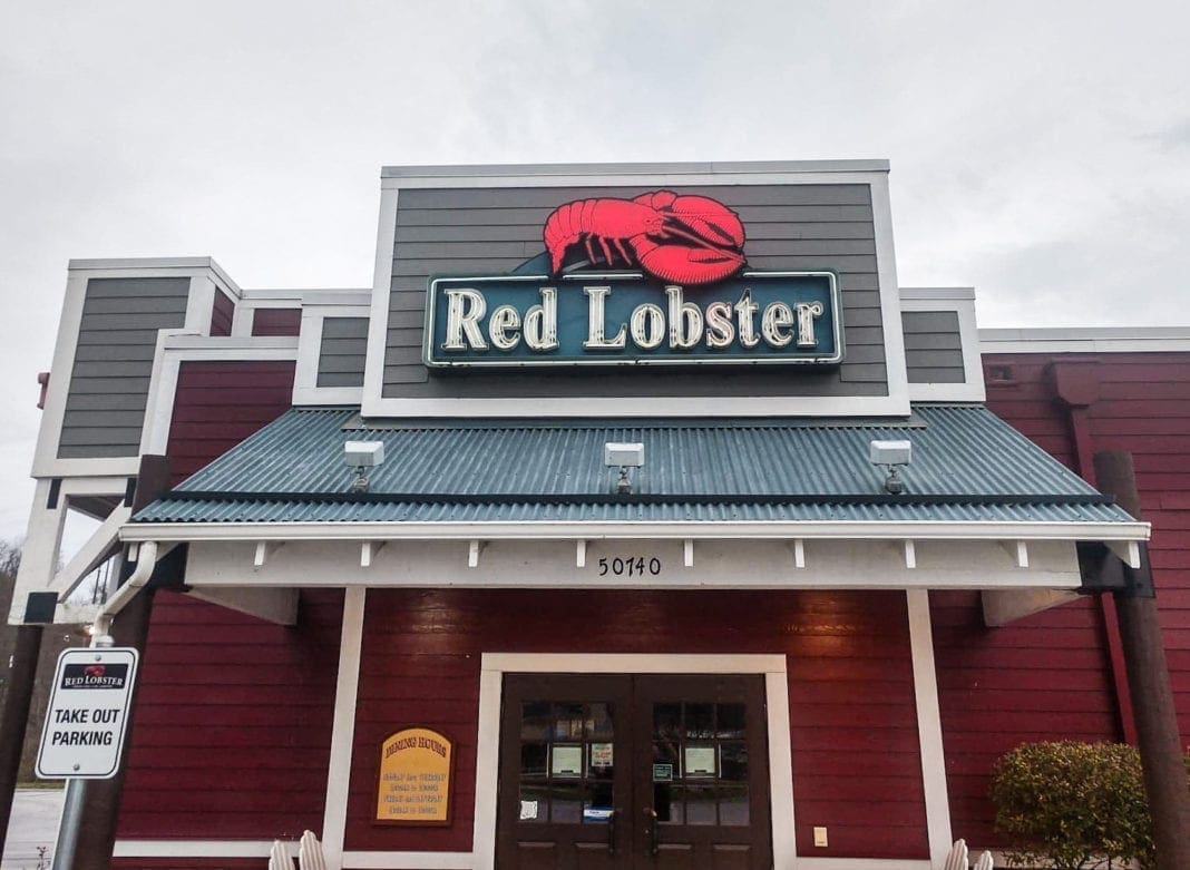 A photo of the entrance to a Red Lobster.