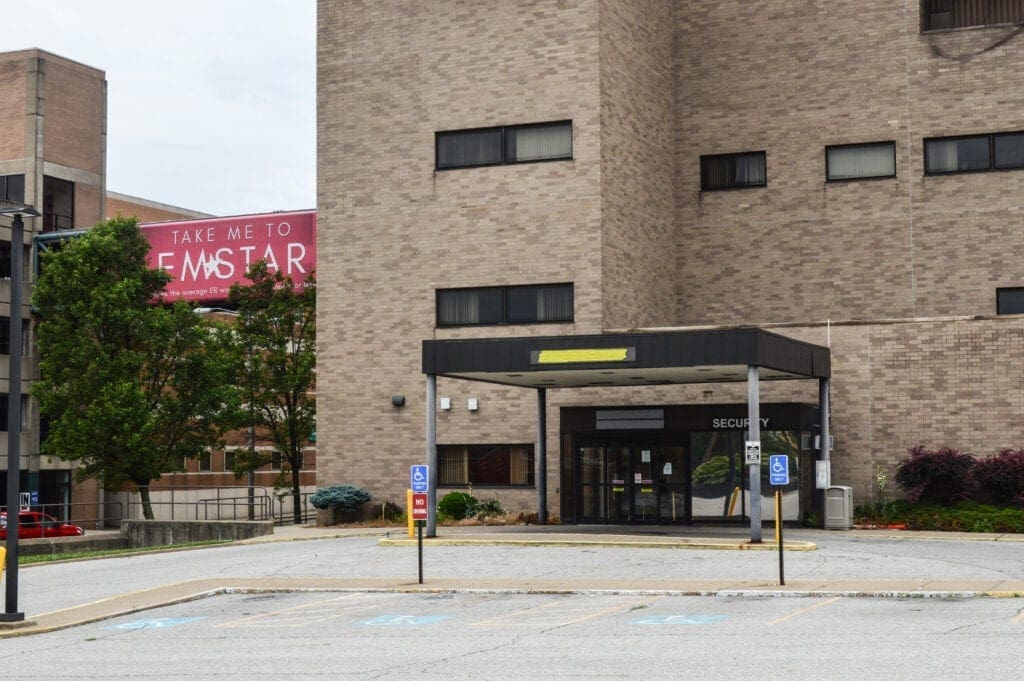 An old entrance to an emergency room.