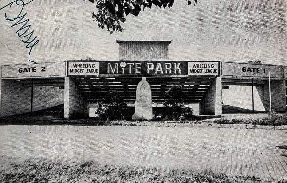 A photo of a baseball stadium.