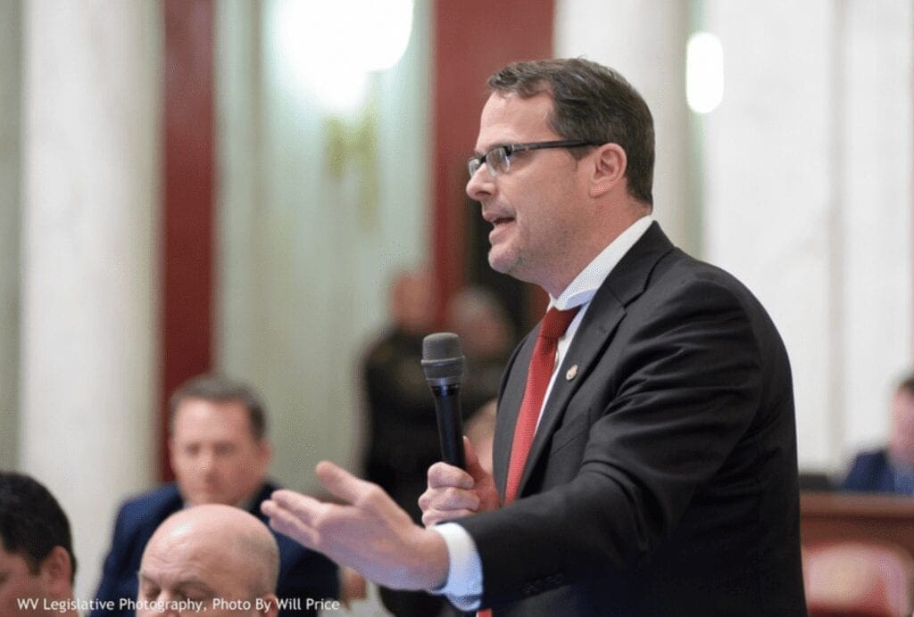 A lwamkermaking a floor speech.