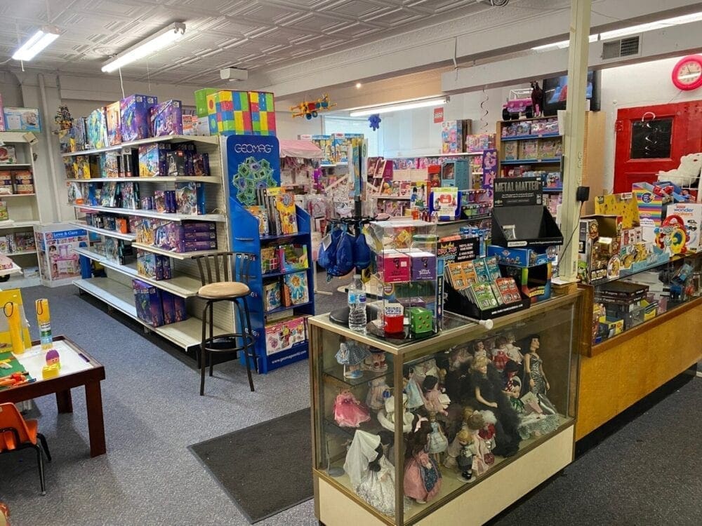 Busy Time at Deluxe Toy & Hobby Lede News