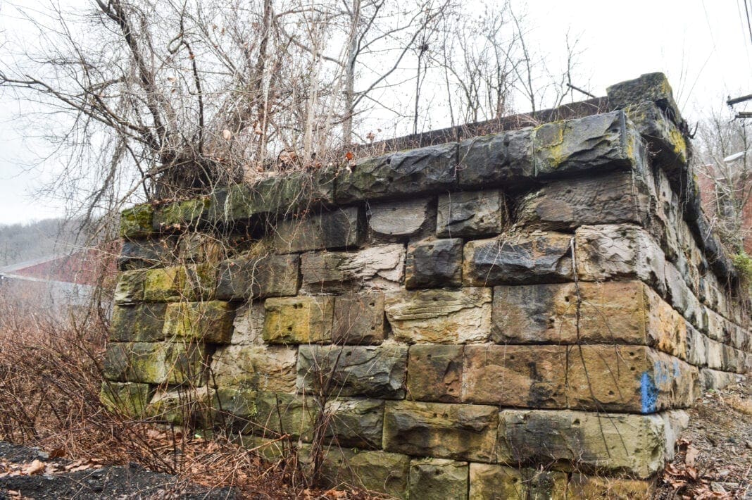 A bridge ramp made of sandstone.