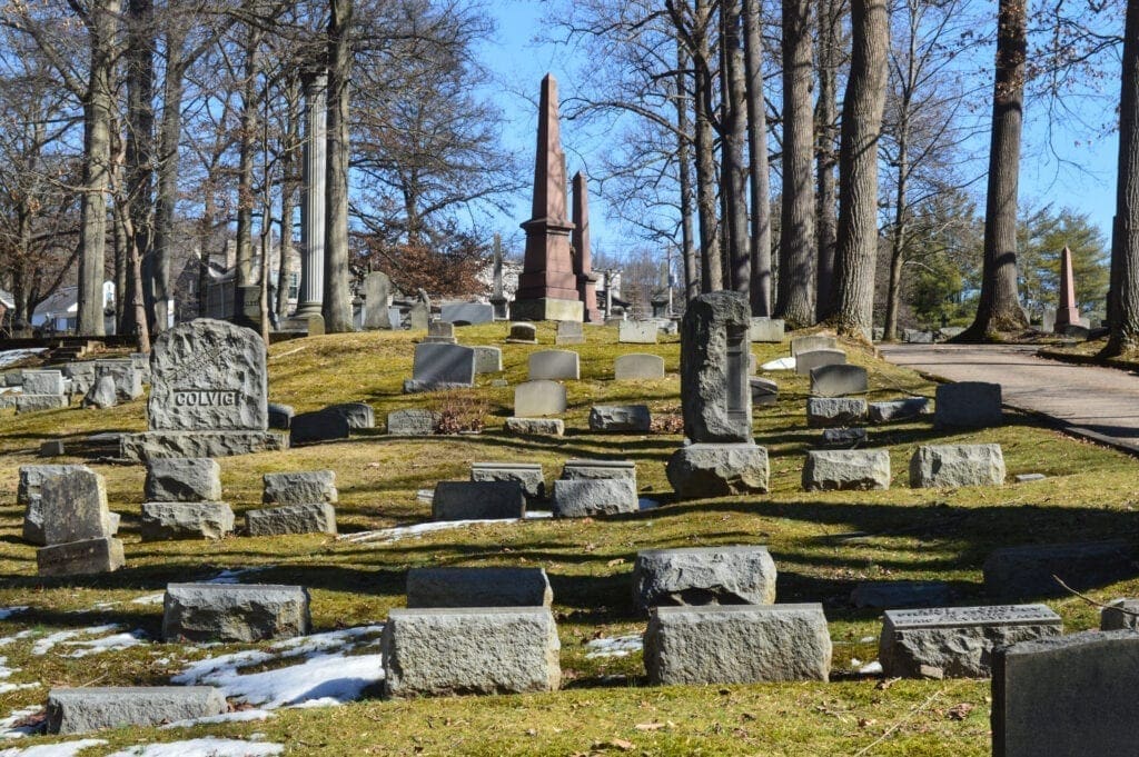 A photo of a cemetery.