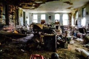 A photo of a room in an empty building.