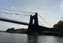 A photo of a suspension bridge.