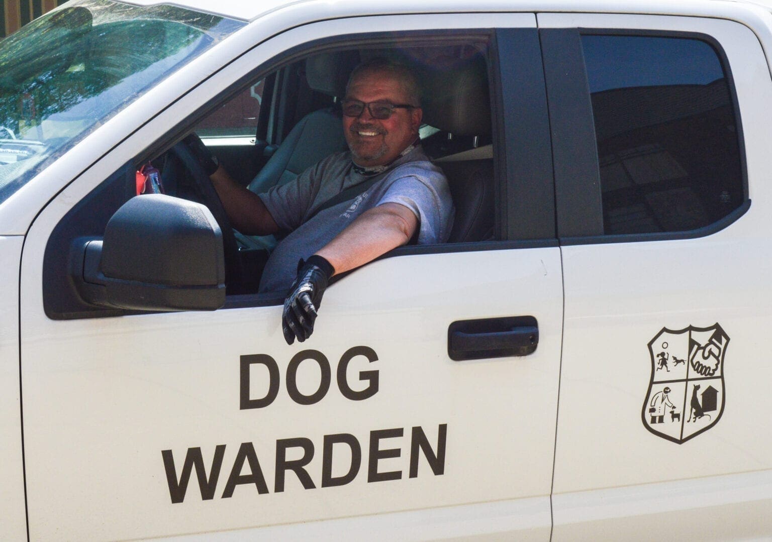 he-s-the-dog-warden-not-the-dog-catcher-lede-news