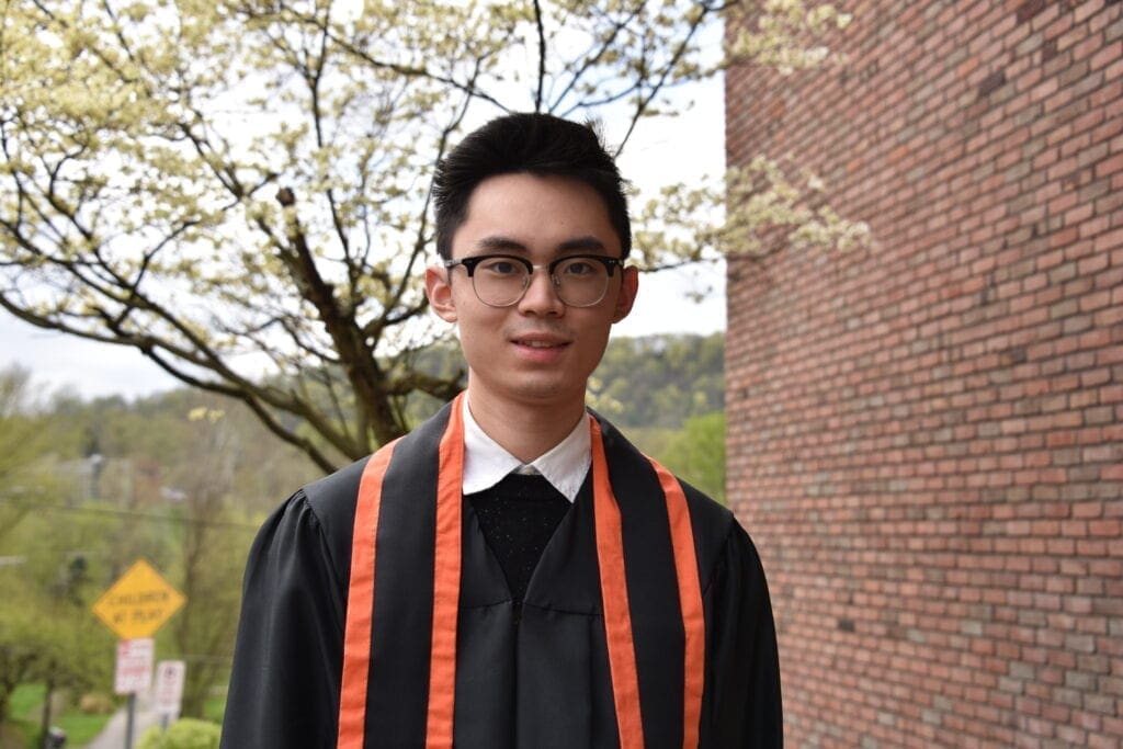 The Linsly School Celebrates 207th Commencement | Lede News