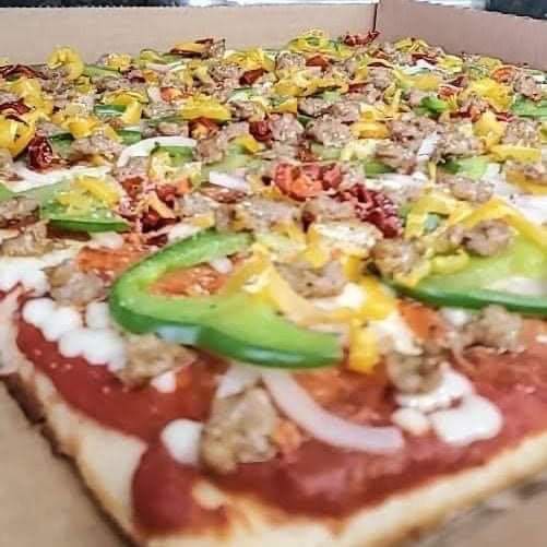 A photo of a pizza.