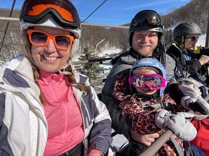 A family skiing.