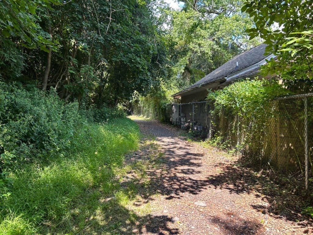 A garage next to the path.