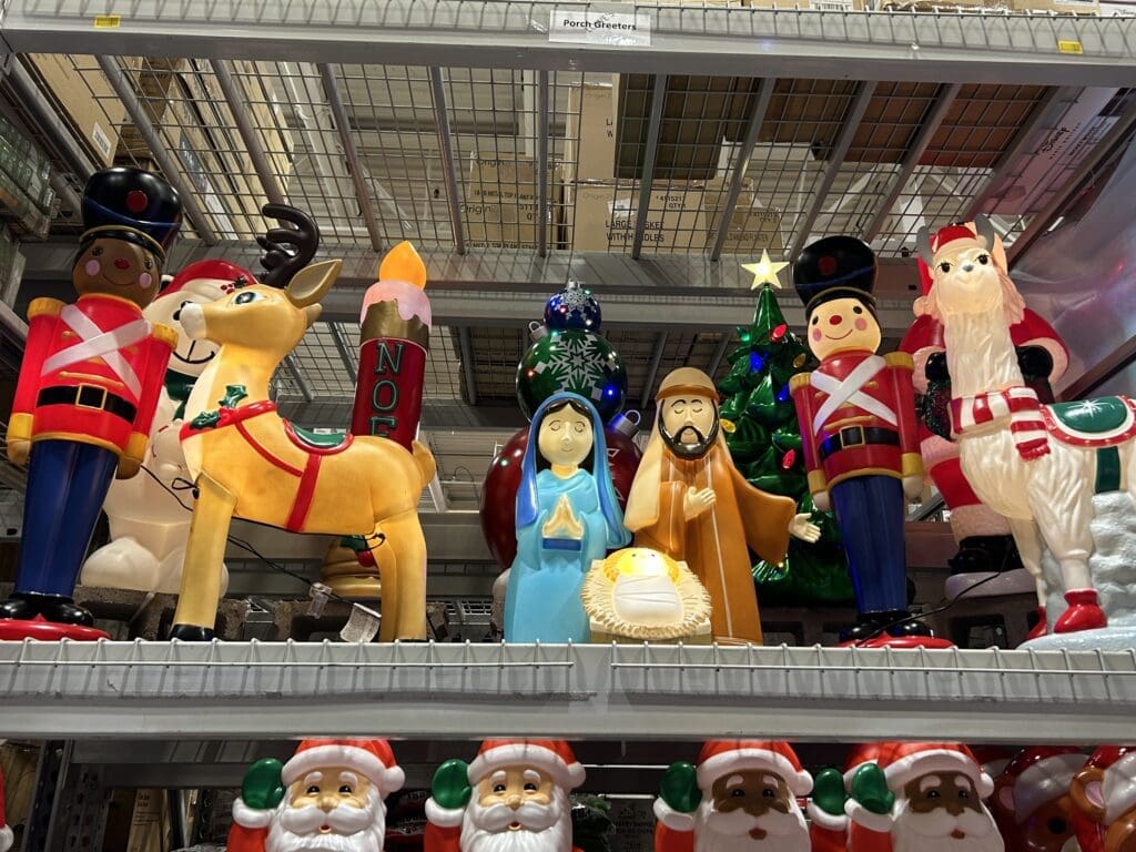 A group of yard ornaments.