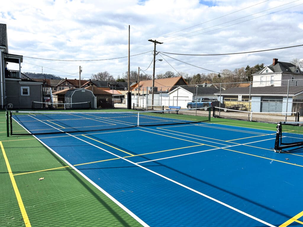 AS tennis court.