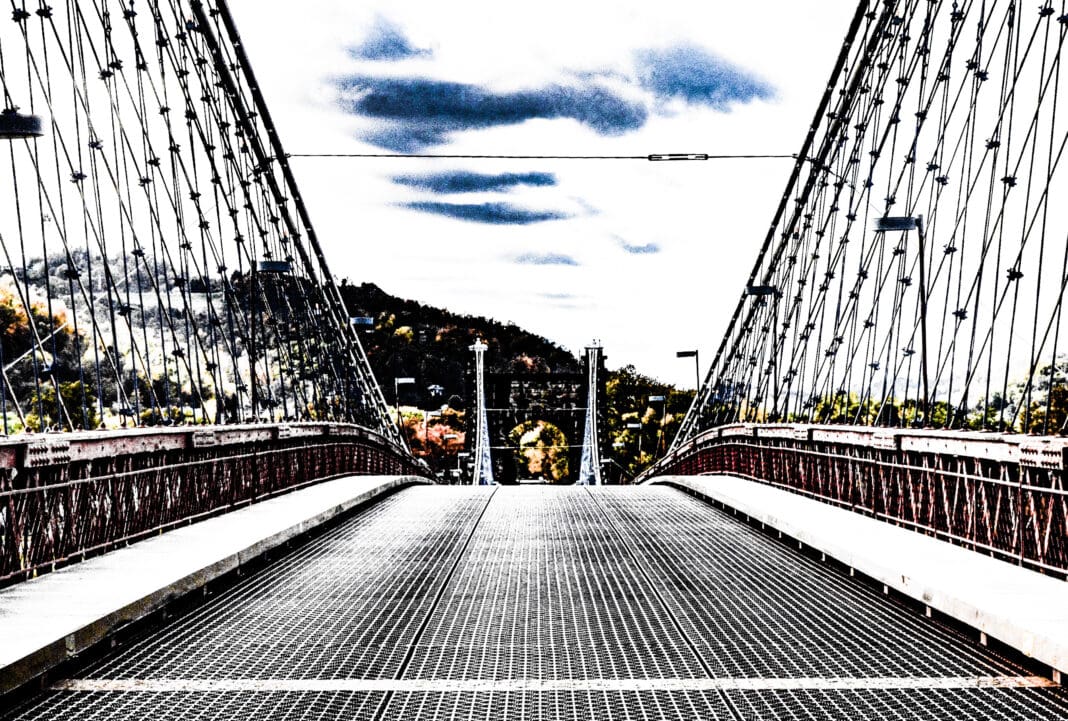 An image of a bridge.