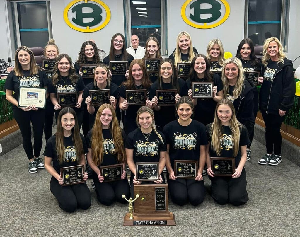 A group of cheerleaders.