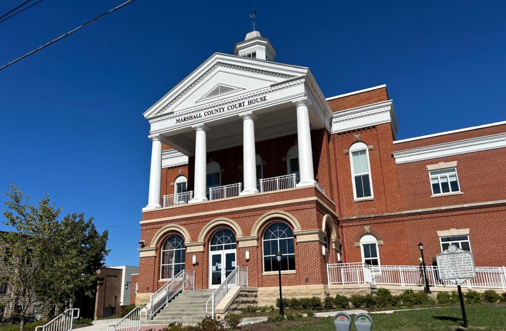 A courthouse.
