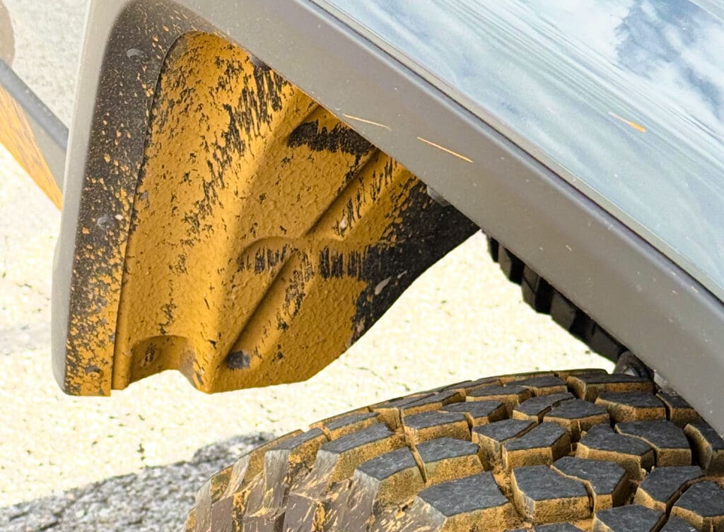 A stained tire well.