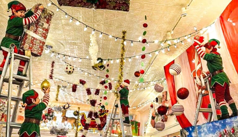 They Jingled All the Way to the End in Downtown Wheeling