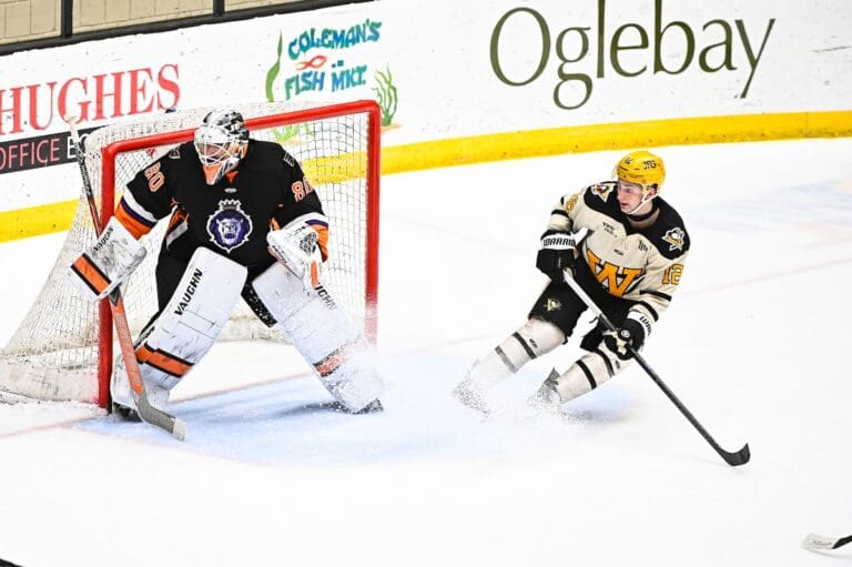 Reading Prevails in Marathon 14-Round Shootout over Nailers
