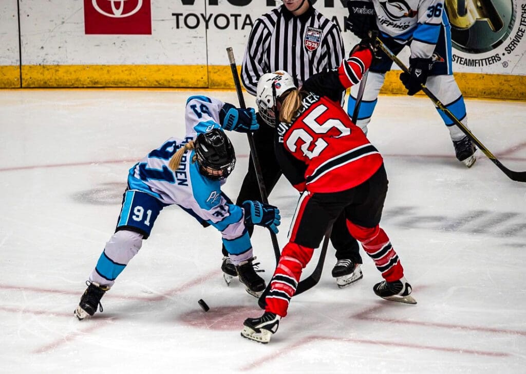 A women's hockey game.