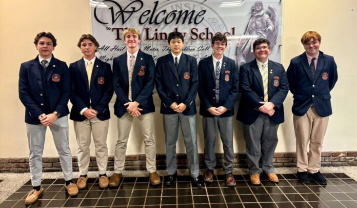 A group of Linsly Students.